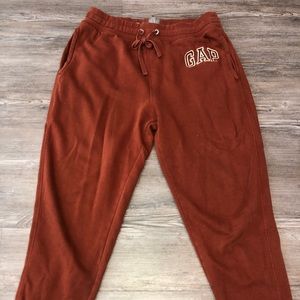 GAP JOGGERS